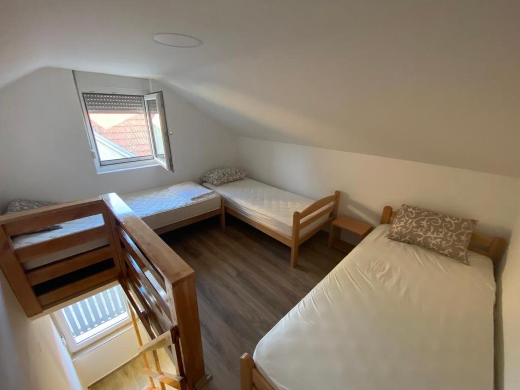 Vila Lena Appartement Bela Crkva  Buitenkant foto